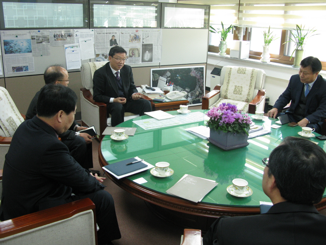 MOU Exchange with Lotte R&D Center