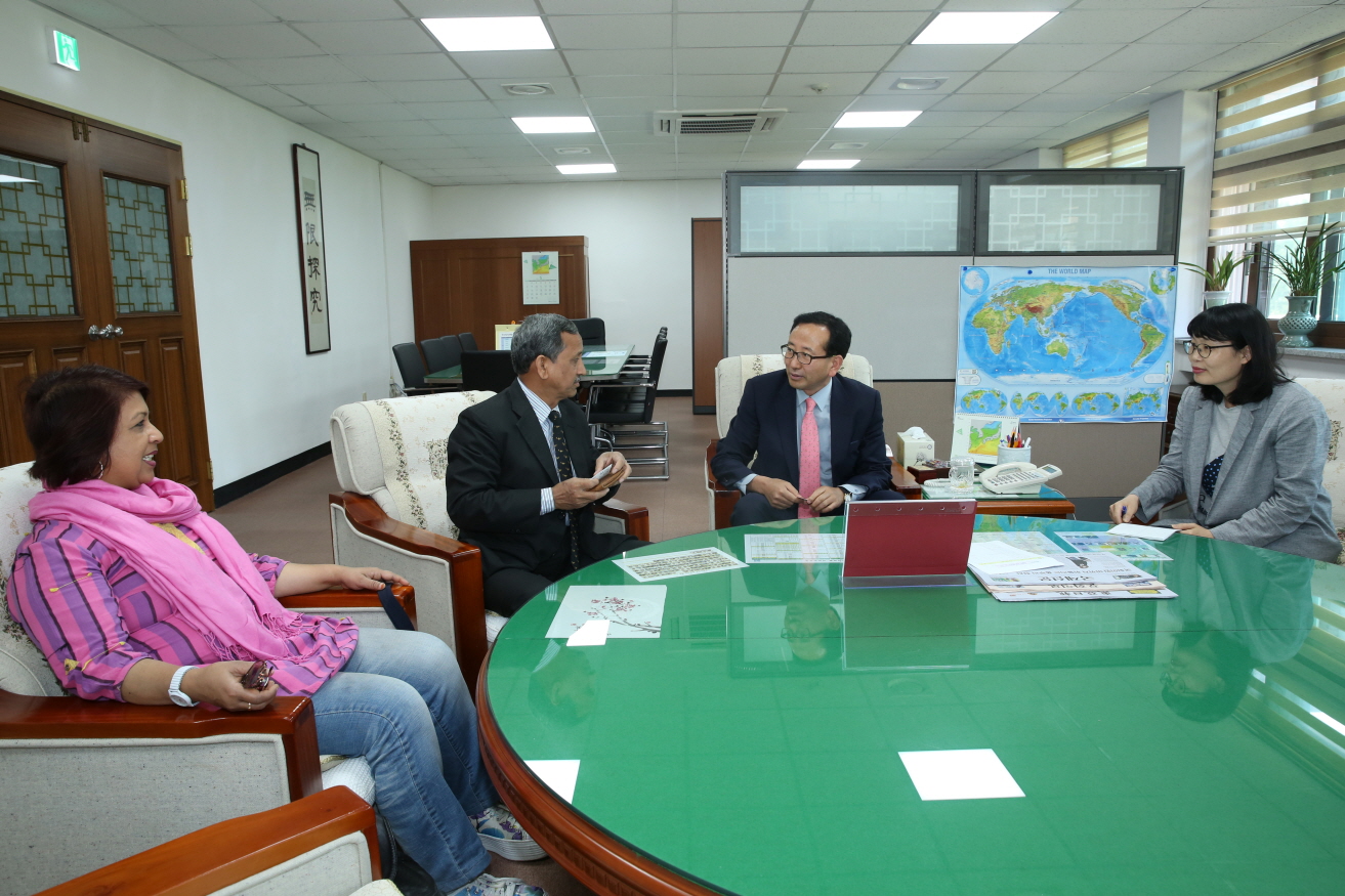 FAO Senior Officials Visited the NFRDI